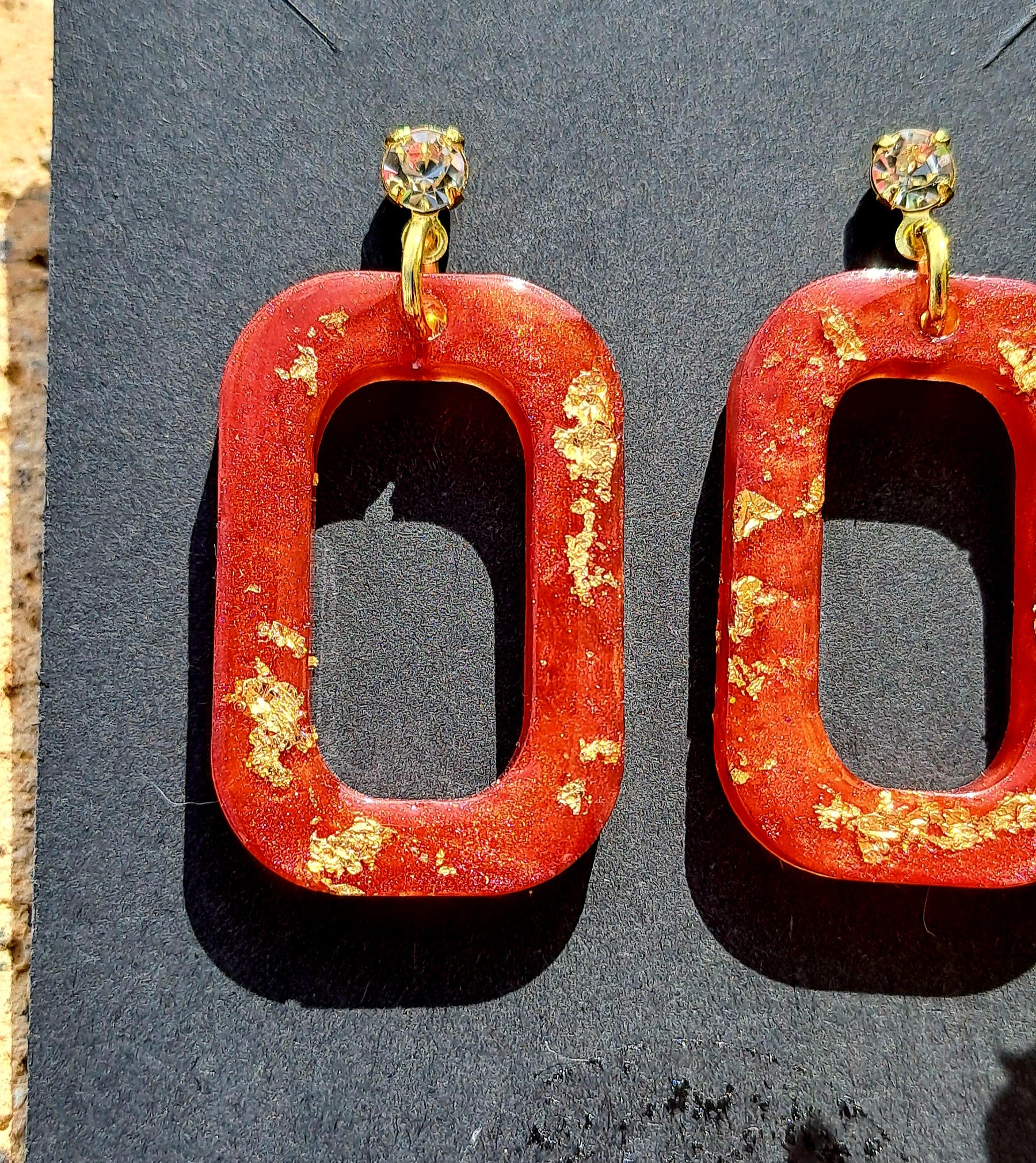 Boucles d'oreilles artisanales rectangulaires brique et doré