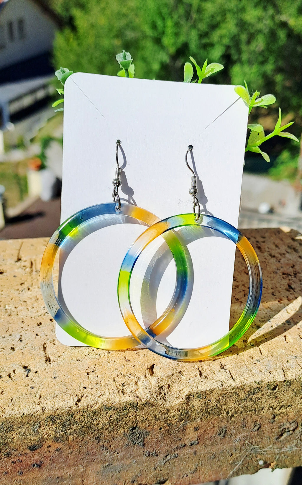 Boucles d'oreilles artisanales créoles multicolores