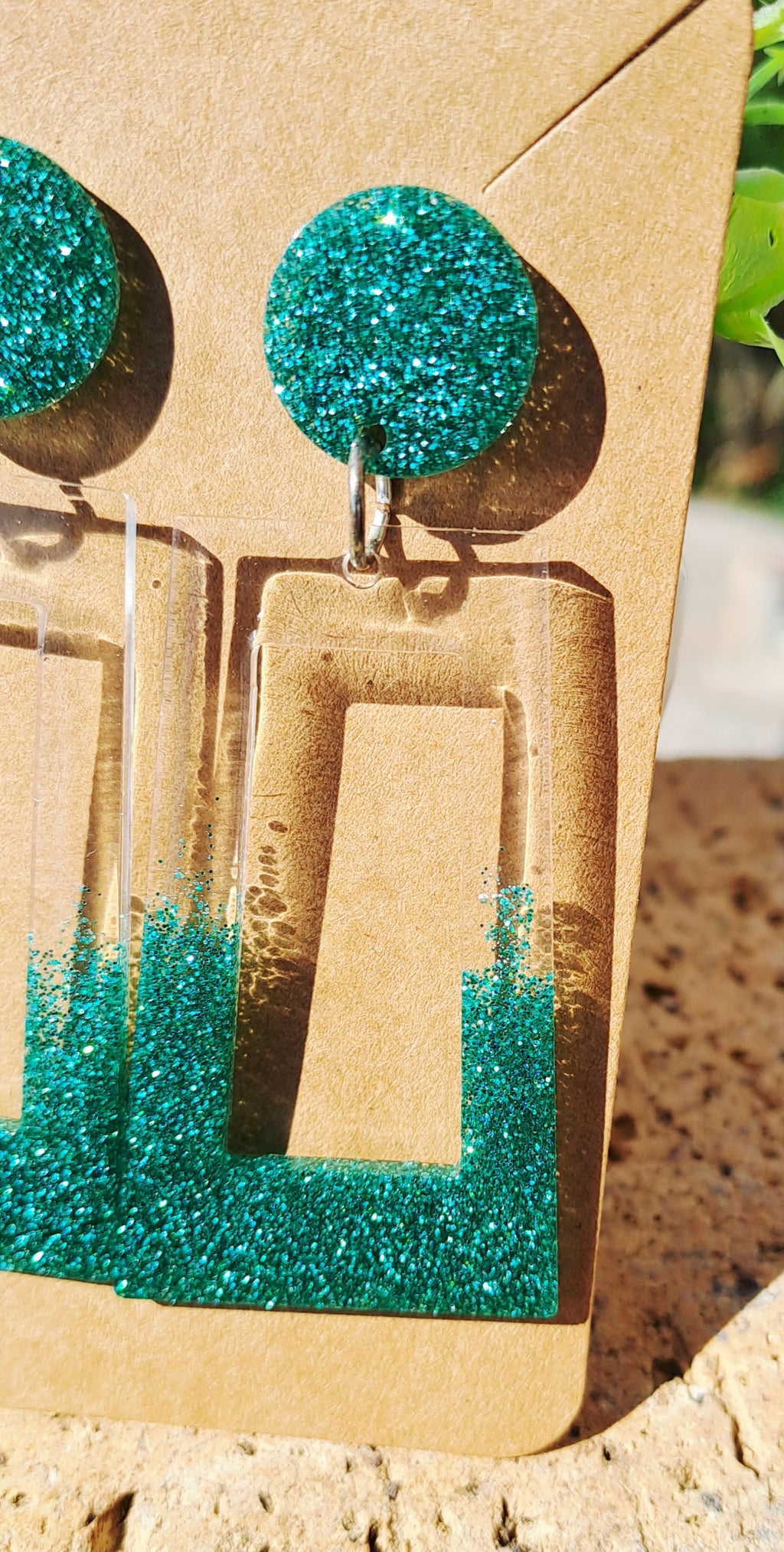 Boucles d'oreilles artisanales vertes et transparentes