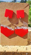 Boucles d'oreilles hexagonales rouge gris et transparentes